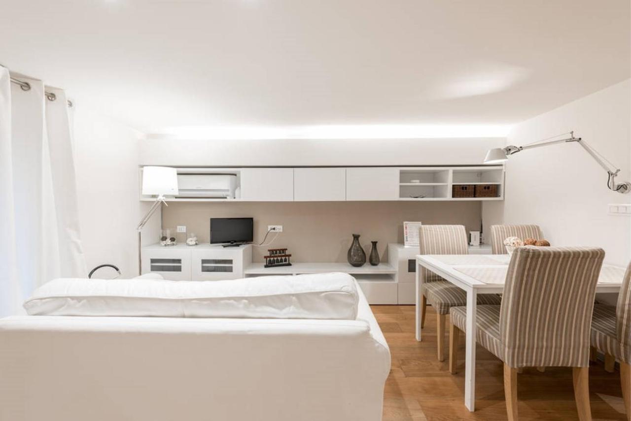 Bed and Breakfast Artist Loft House Барі Екстер'єр фото